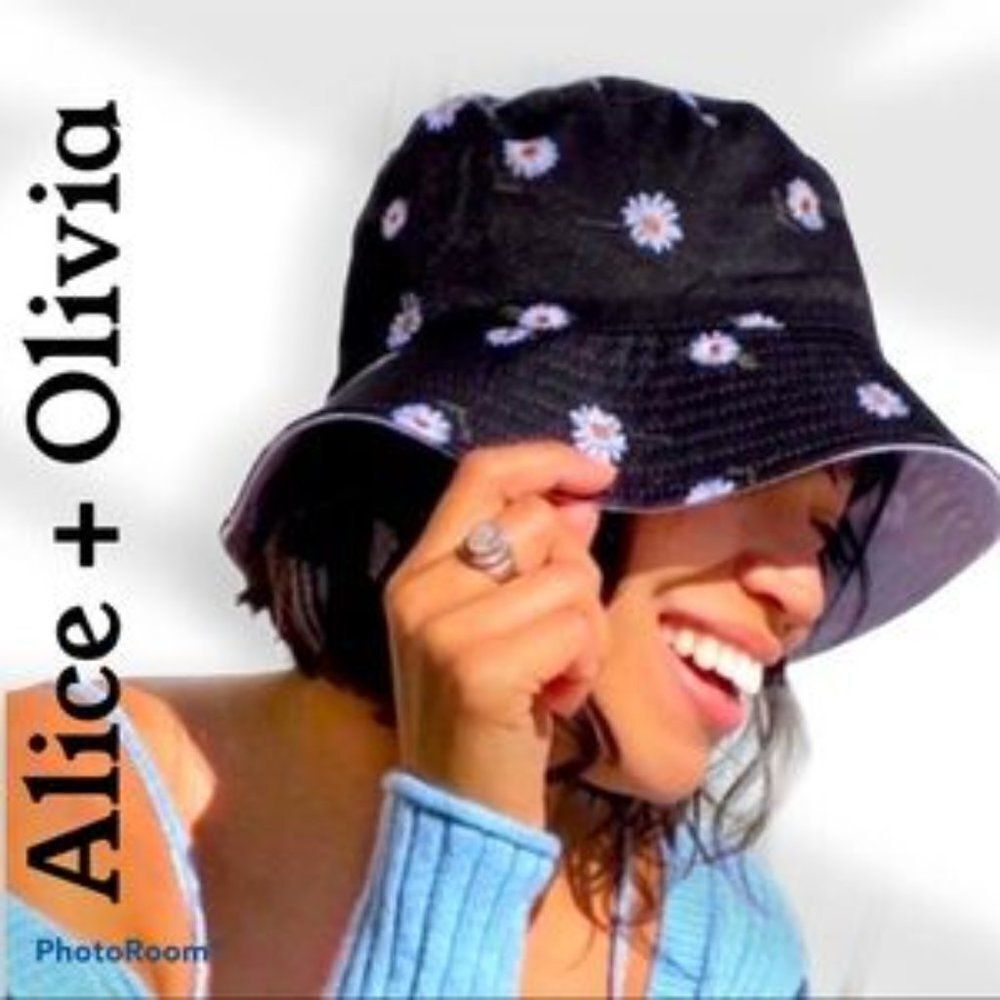Alice + Olivia Reversible Bucket Hat